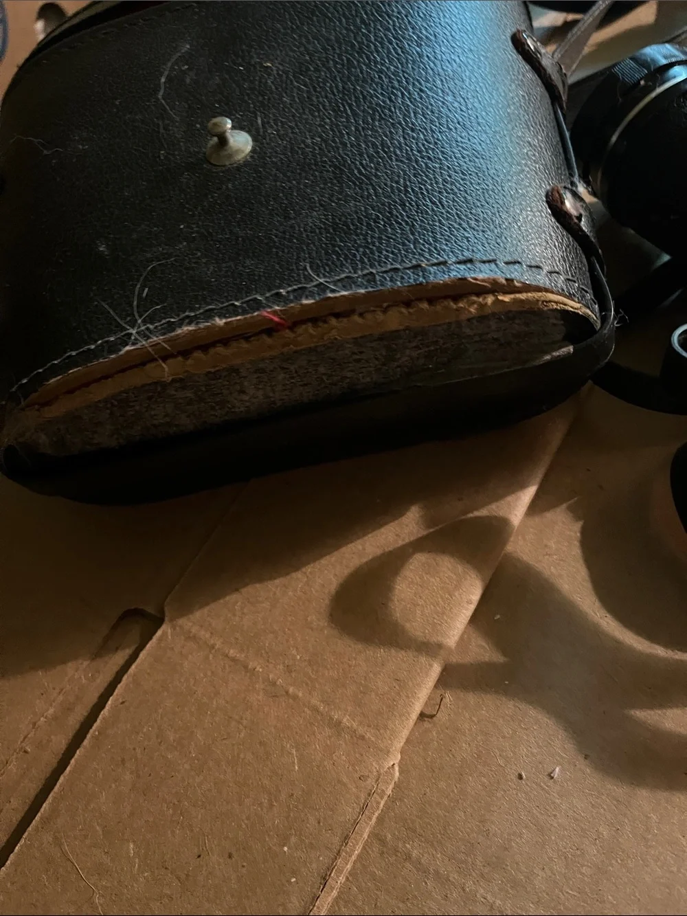 Black Binoculars with Carry Case - Compact Outdoor Optics Sans & Striffe